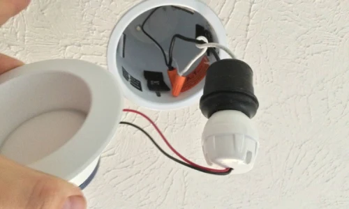 Efficiency and installation of LED pot lights
